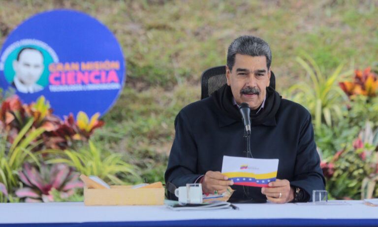 Maduro anuncia inicio de operaciones del sistema de navegación ruso Glonass
