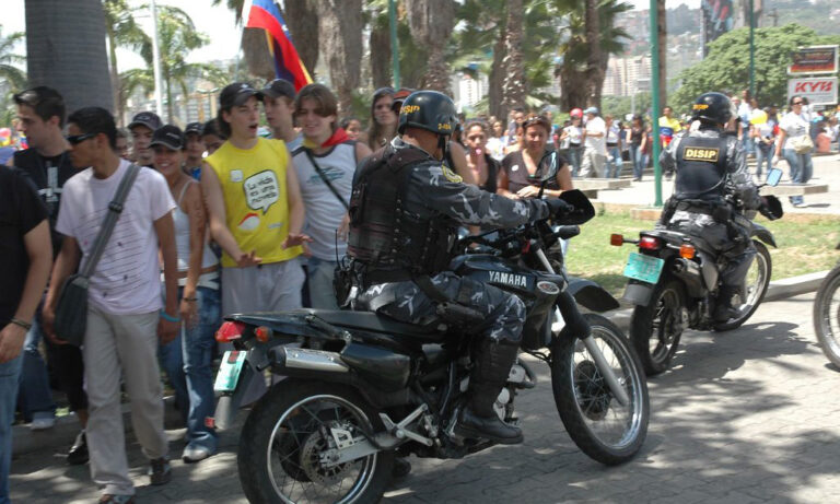 Piden condena a Venezuela por tortura y detención ilegal a manifestante en 2003