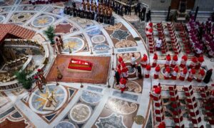 Cardenales irán a Santa María la Mayor a rezar ante la tumba del Papa tras funeral