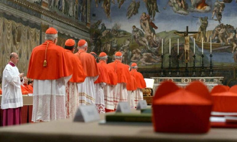 Unos 135 cardenales elegirán al sucesor de Francisco