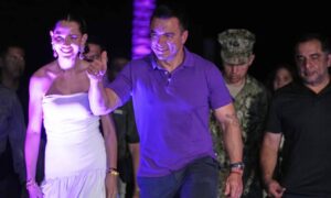 Ecuador reelige a Noboa como presidente y González denuncia “fraude”