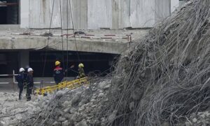 Rescatistas en Bangkok captan señales de luz que avivan esperanza de hallar sobrevivientes