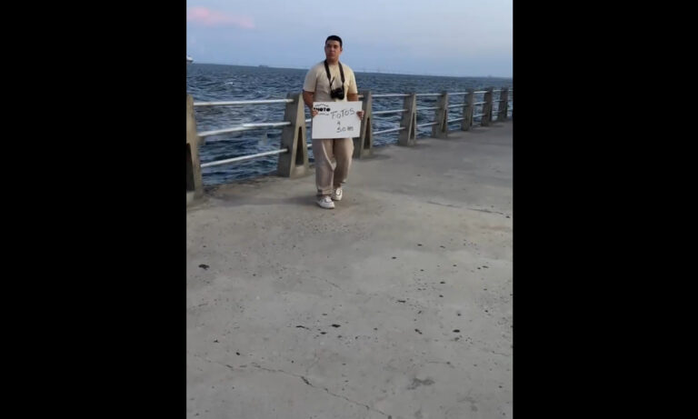 Joven zuliano ofrece fotos a 50 bolívares en la Vereda del Lago