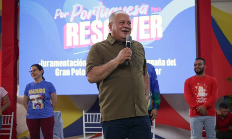Cabello dice que la oposición no presenta candidatos porque están “muy rayados”