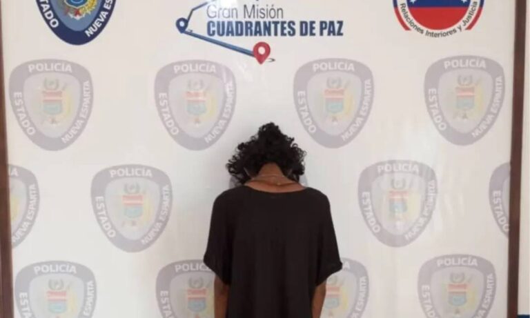 Joven con esquizofrenia profana tumbas y hallan cráneos en su casa