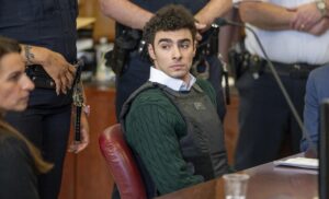 Justicia de EE. UU. solicita formalmente la pena de muerte para Luigi Mangione
