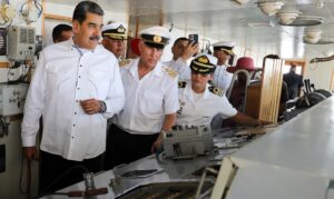 Maduro expresa a Rusia que los mares del país “están abiertos a la cooperación”