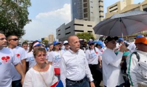 Rosales en la Caminata de la Misericordia: La unidad es el futuro a un camino de paz