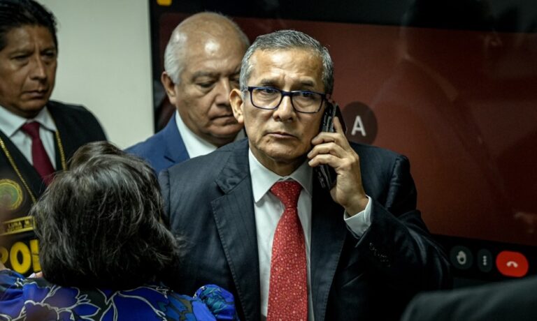Condenan a 15 años de cárcel al expresidente peruano Ollanta Humala