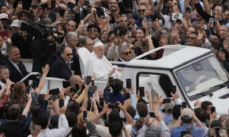 Muere a los 88 años el papa Francisco