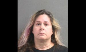 Arrestan a mujer en Florida por comercializar huesos humanos en Marketplace