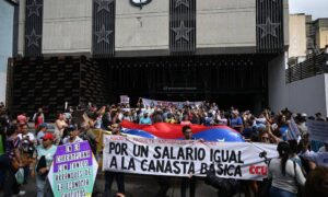 Trabajadores y jubilados vuelven a las calles este lunes para reclamar salarios dignos
