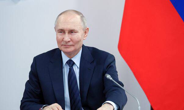 Putin anuncia 3 días de tregua por 80 aniversario de la victoria en la II Guerra Mundial