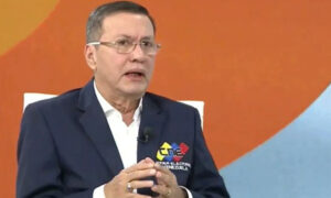 Rector Pérez dice que hackeo a web del CNE “está prácticamente solventado”