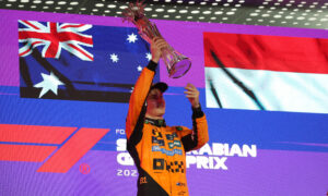 Piastri gana en Arabia Saudí y desplaza a Norris del liderato