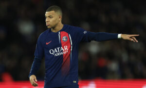 Mbappé embarga las cuentas del PSG y amenaza su participación europea