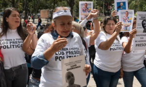 Oposición y oenegés expresan respaldo a madres de presos políticos en su día