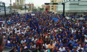 “La Fuerza del Zulia” toma la calle 72 para el cierre de campaña de Rosales