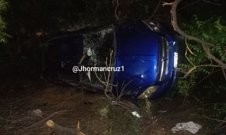 Vuelco en la Circunvalación 1 deja dos heridos