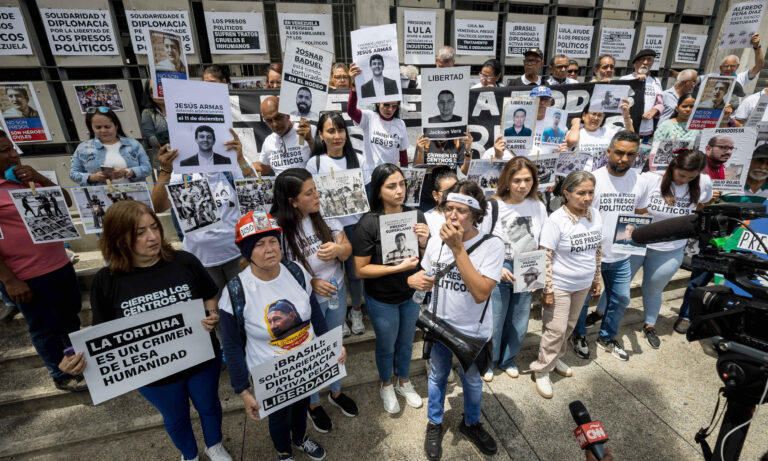 Familiares de presos políticos piden a Lula mediar por su libertad