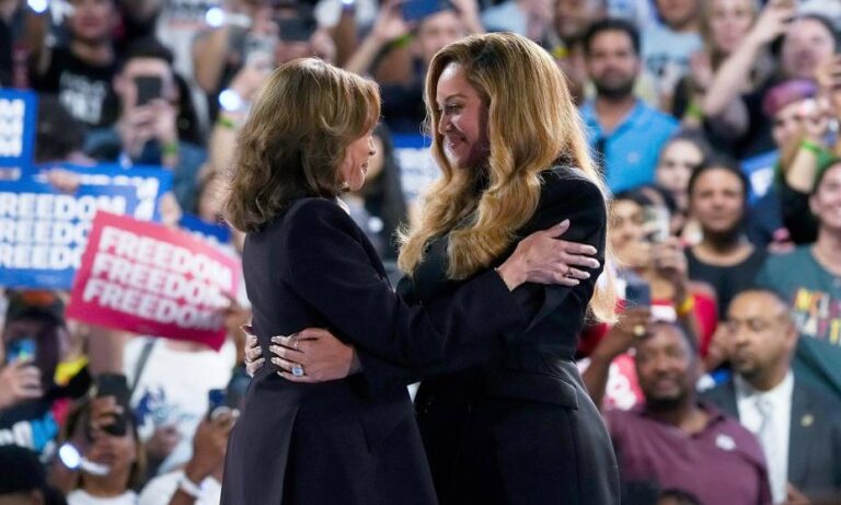 Trump exige investigar a artistas que apoyaron a Kamala Harris