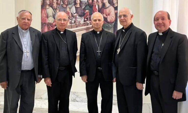 Conferencia Episcopal pide al Espíritu Santo que guíe a León XIV en su misión