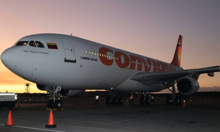 Aterriza en Maiquetía vuelo con 71 venezolanos deportados desde EE. UU.