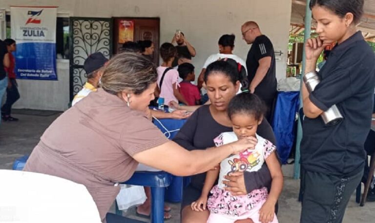 Gobernador impulsa jornada de salud en La Cañada de Urdaneta