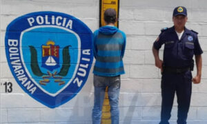 Golpea a su expareja por que no quiere volver con él