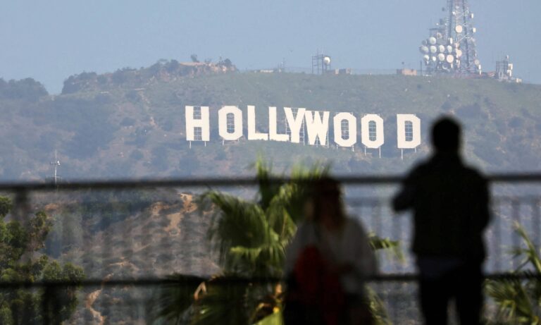 Trump anuncia aranceles del 100 % a las películas producidas en el extranjero