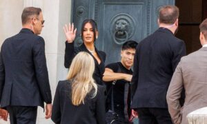 Kim Kardashian testifica que temió ser violada y asesinada durante robo