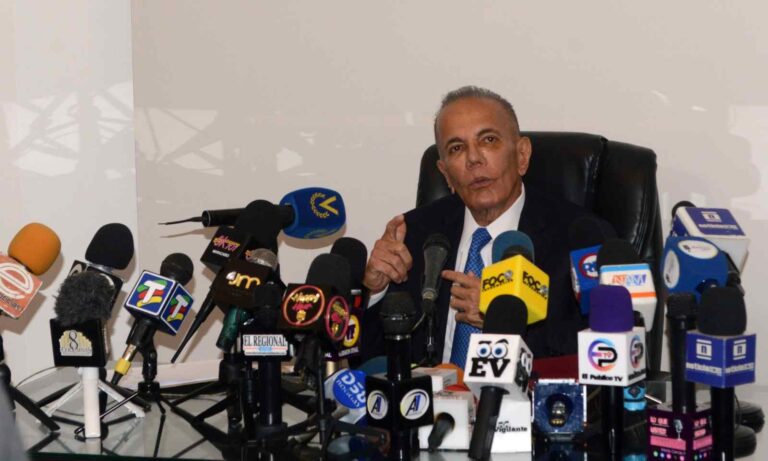 Rosales atribuye su derrota al “ventajismo” del Gobierno y a la abstención