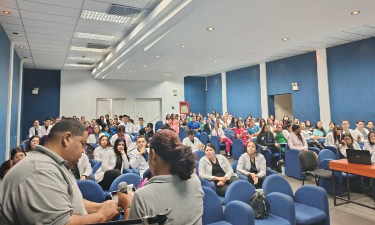 Secretaría de Salud consolida avances en atención primaria e investigación