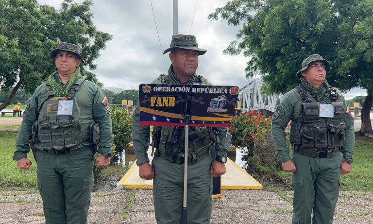 Anuncian despliegue de más de 412.000 militares para el 25M
