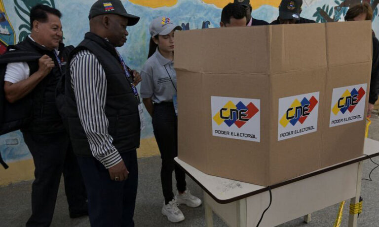 CNE informa que ya están instaladas el 100 % de las mesas de votación