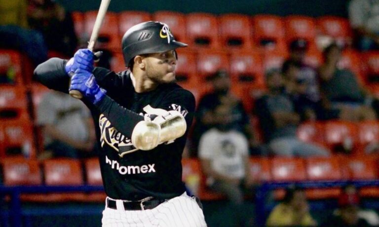 Ángel Reyes es el aguilucho destacado de la semana
