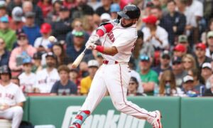 Wilyer Abreu se acerca a las 100 impulsadas tras sumar 3 hits y un jonrón