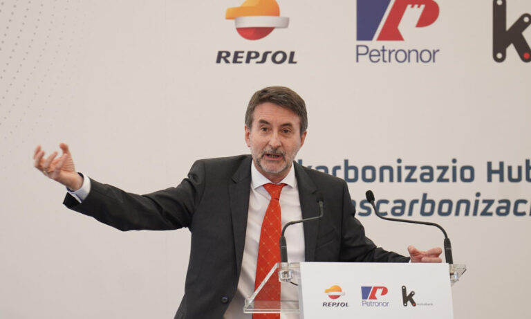 Repsol mantiene diálogo con EE. UU. para continuar operando en el país