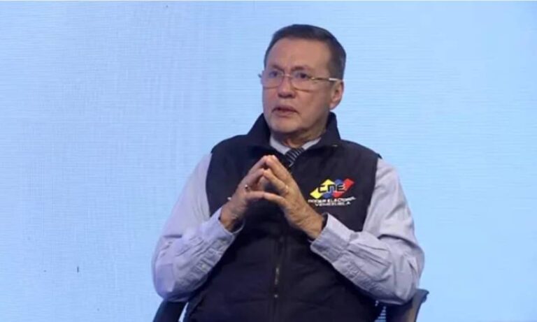 Rector Conrado Pérez reporta 88 % de avance del cronograma electoral
