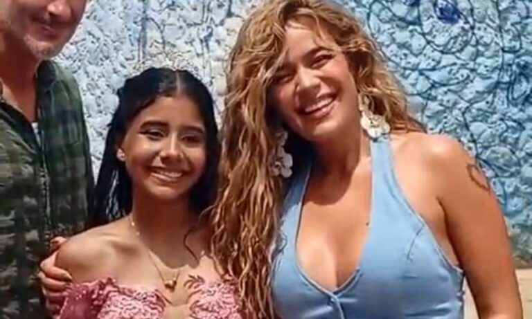 Karol G sorprende a quinceañera en Valledupar