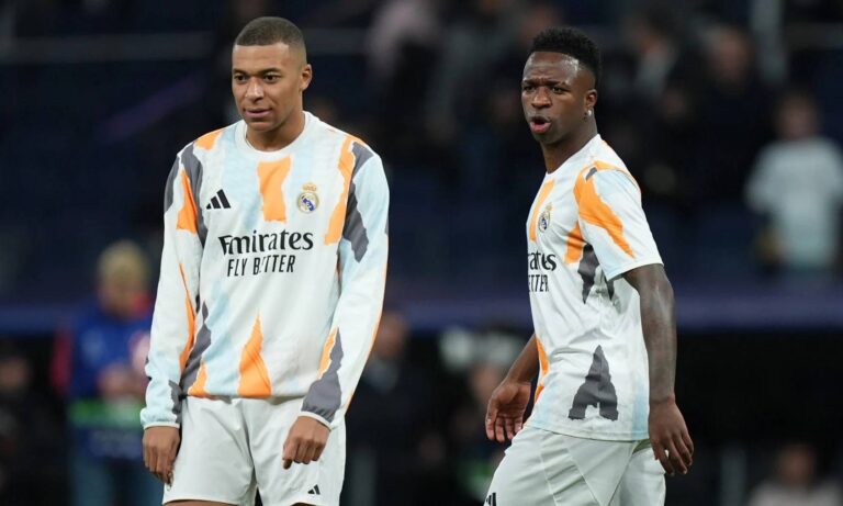 Mbappé y Vinícius ya entrenan con el grupo