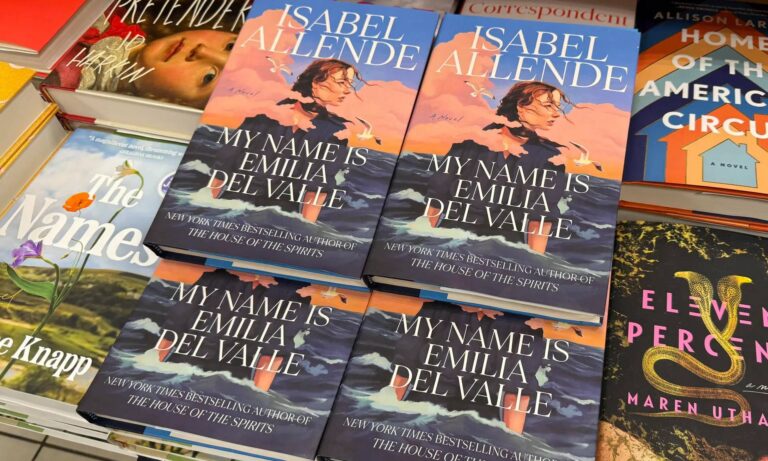 Isabel Allende presenta su obra “Mi nombre es Emilia del Valle”