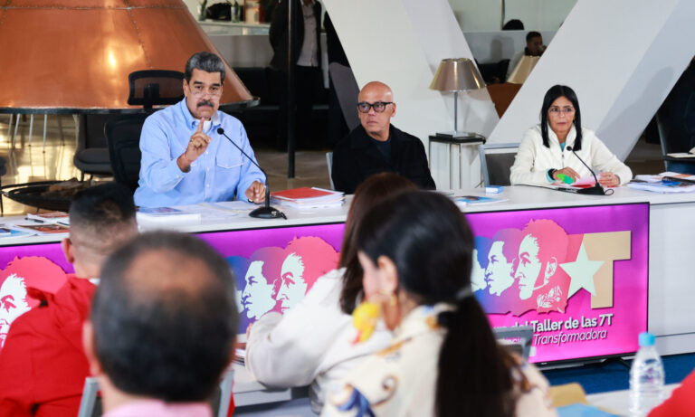 Maduro vaticina nueva “gran victoria” chavista en las elecciones municipales