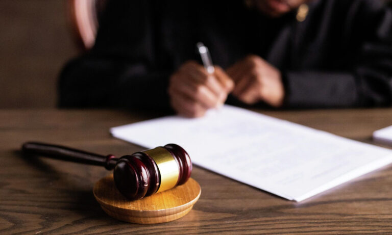 Revelan que 5 abogados vinculados a alcaldes presos en el Zulia están “fugados”