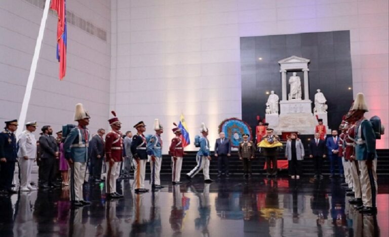 Conmemoran los 204 años de la Batalla de Carabobo y Día del Ejército Bolivariano