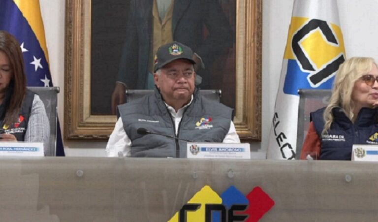 CNE cierra jornada de postulaciones para las municipales