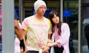 Dakota Johnson y Chris Martin se separan tras ocho años de relación
