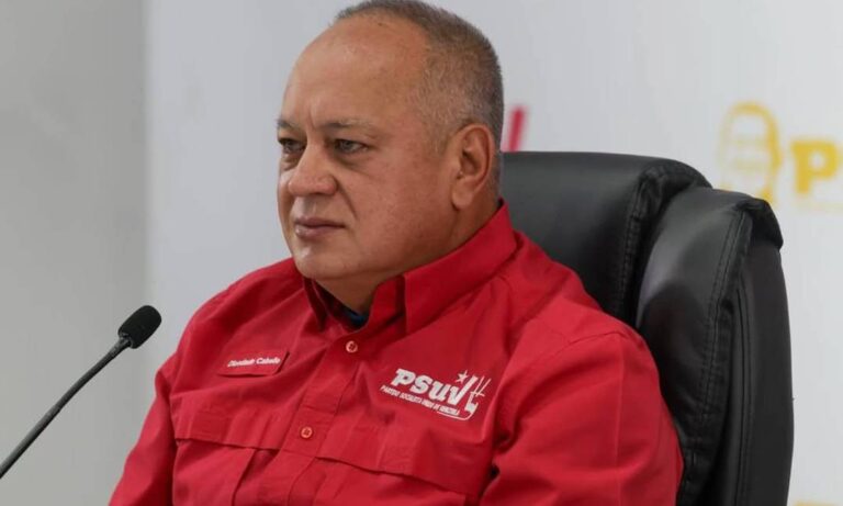 Cabello: Bases opositoras "buscan quién les postule" en las municipales