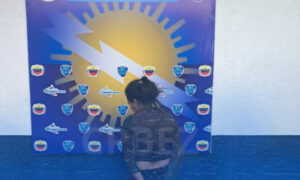 Golpea e insulta a una sexagenaria en el barrio Nueva Independencia