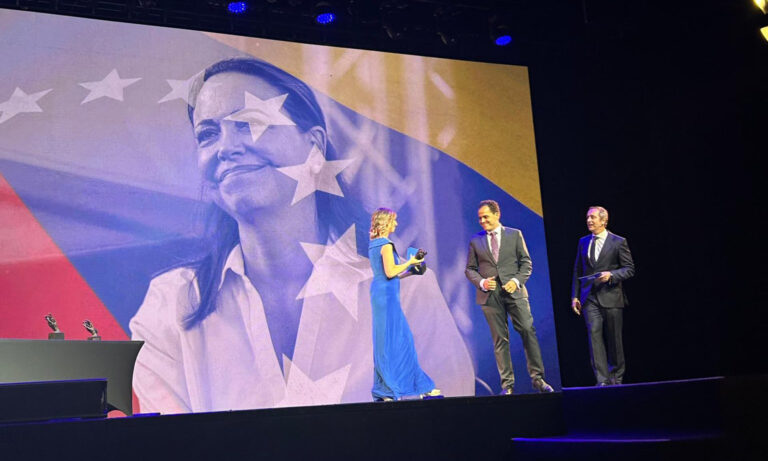 Machado es reconocida en España con el Premio Libertad 2025